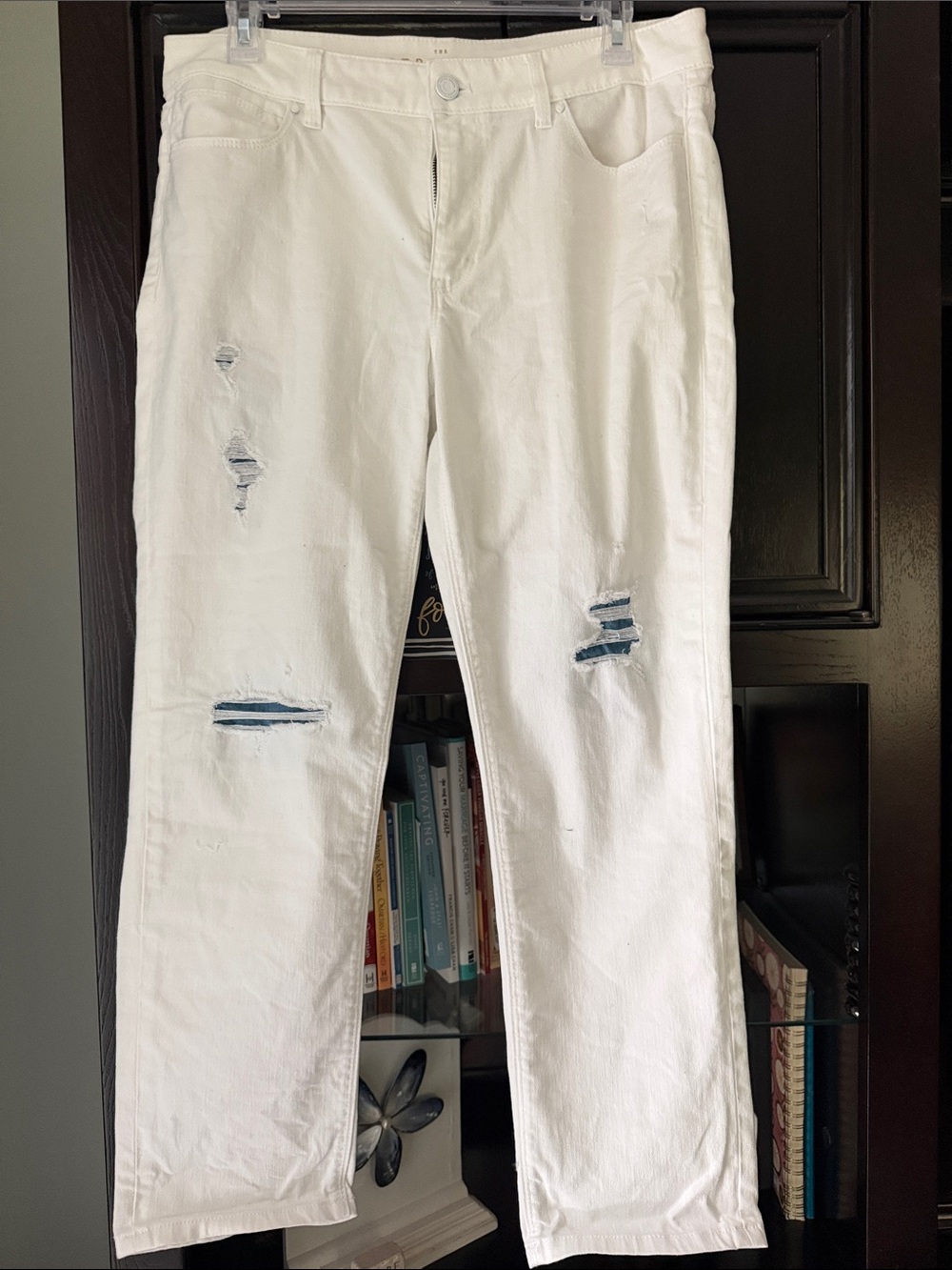 White House Black Market Womens Straight Leg Distressed White Jeans